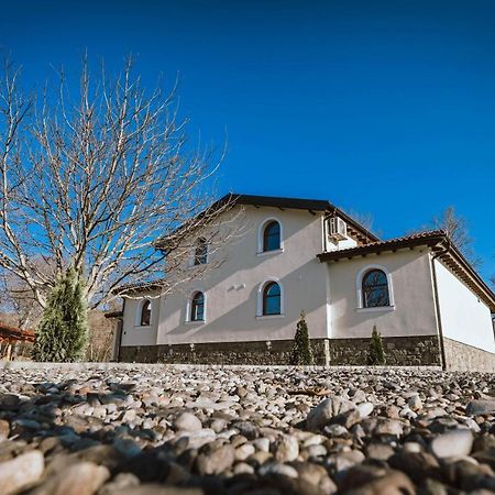 Lazar Winery Tourism B&B Rosoman Екстериор снимка