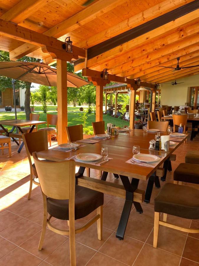 Lazar Winery Tourism B&B Rosoman Екстериор снимка