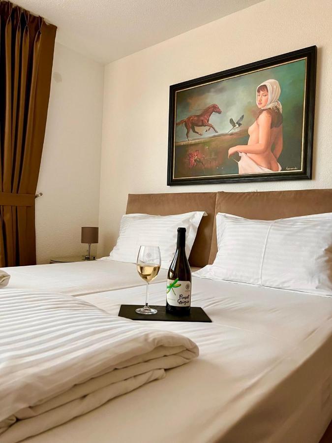 Lazar Winery Tourism B&B Rosoman Екстериор снимка